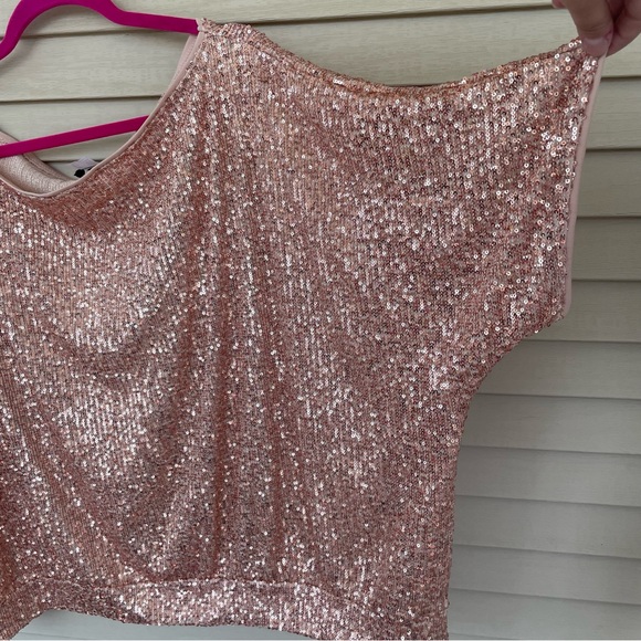 Venus Off-Shoulder Sequin Top in Rose Gold Size 3X - Picture 4 of 8